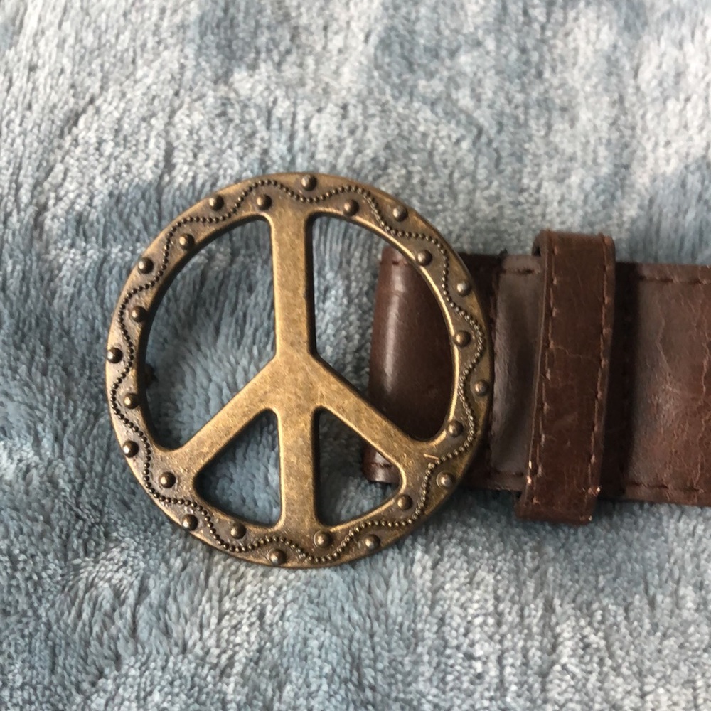 Peace Sign Buckle Belt